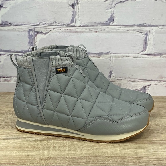 teva ankle booties